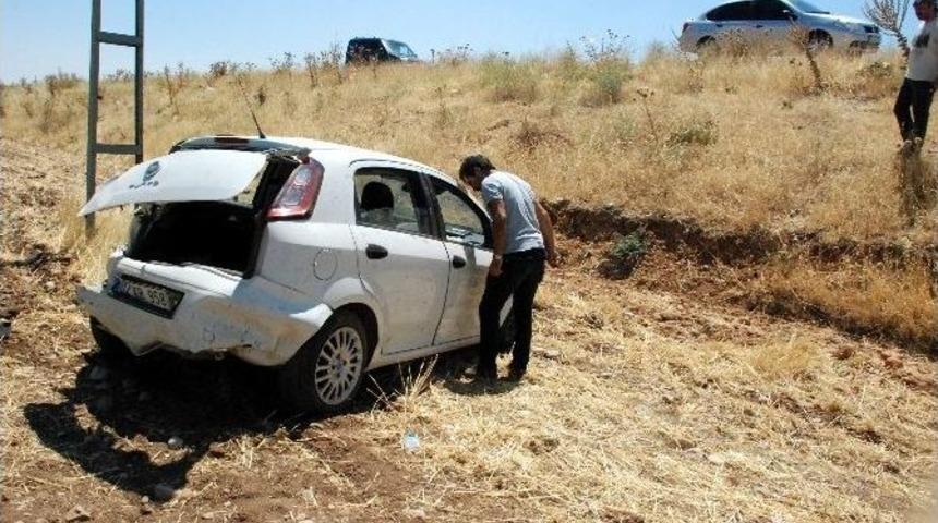 Kahta&rsquo;da Trafik Kazası: 3 Yaralı
