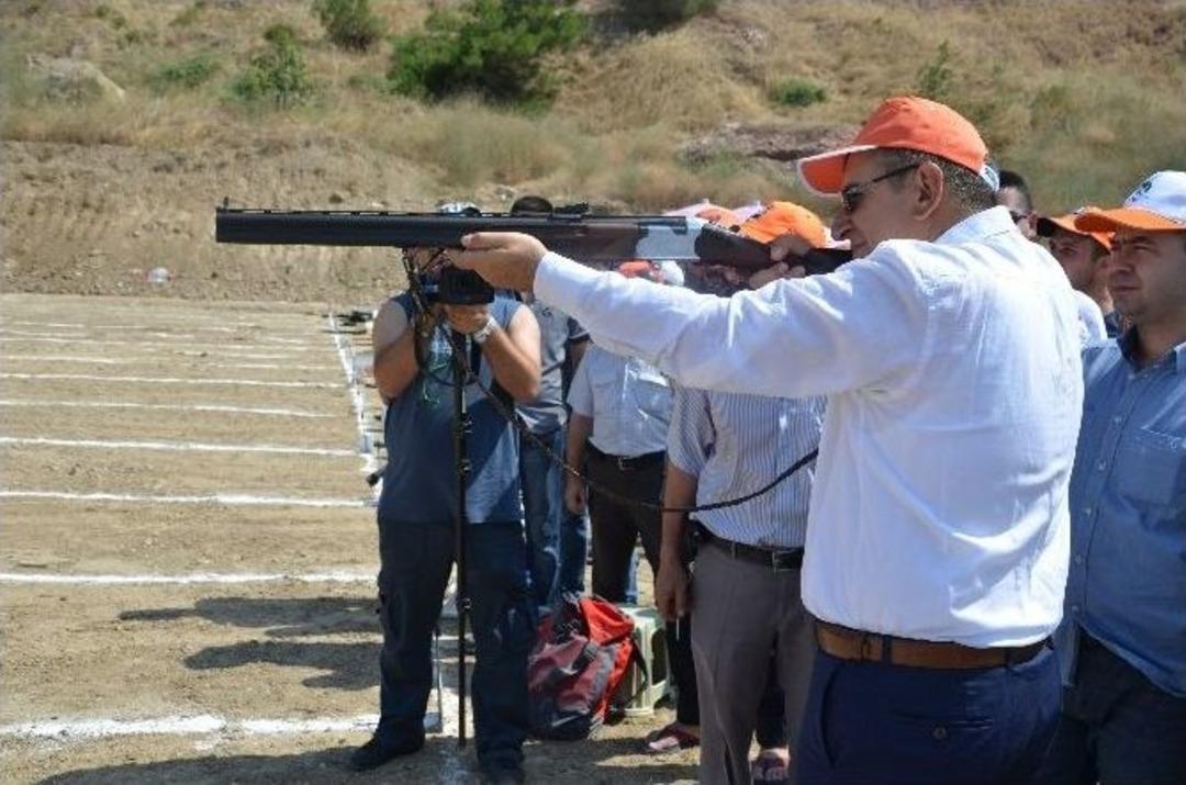 Okul İ&ccedil;in Tek Kurşun