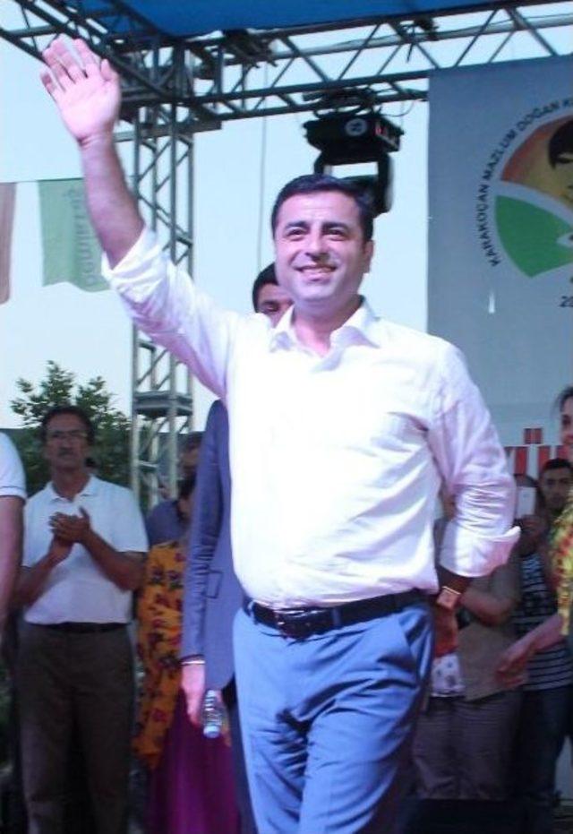 Cumhurbaşkanı Adayı Selahattin Demirtaş Elazığ’da