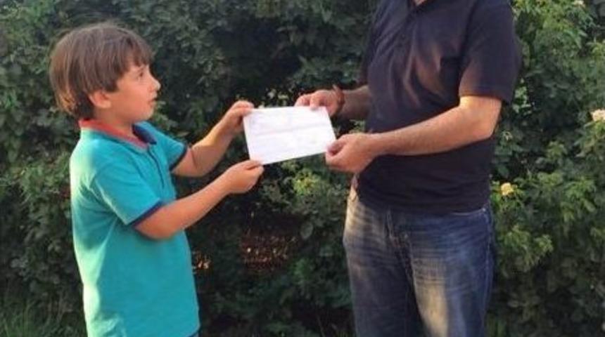 8 Yaşındaki Mahmut'tan Başbakan'a Anlamlı Destek