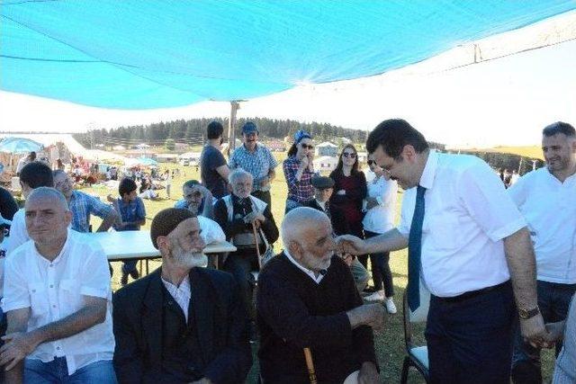 Başkan Genç, Yaylaları Gezerek Cumhurbaşkanı Adayı Erdoğan’a Destek İstiyor