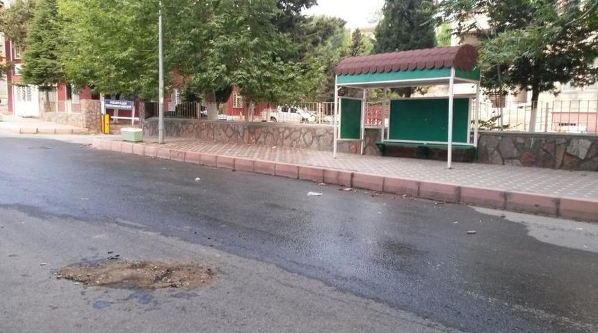 Adana'da Motosiklet Kazası: 2 &Ouml;l&uuml;