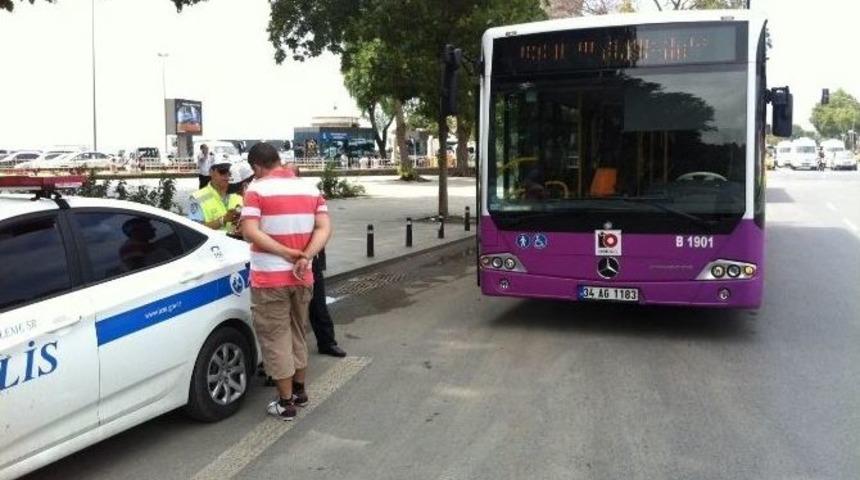 Trafik Polisleri Otob&uuml;slere Y&ouml;nelik Denetimleri Arttırdı