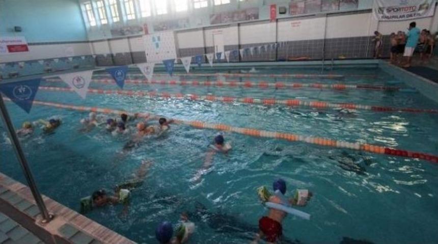 B&uuml;y&uuml;kşehir, Yeni Yıldızları Keşfediyor