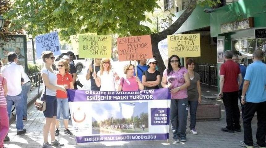 Obezite İle M&uuml;cadele İ&ccedil;in Y&uuml;r&uuml;d&uuml;ler