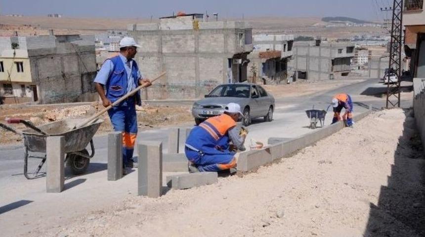 Şehitkamil&rsquo;de Yol Ve Kaldırım &Ccedil;alışmaları Aralıksız S&uuml;r&uuml;yor