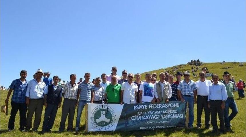 Yaylada &Ccedil;im Kayağı Yarışması Yapıldı