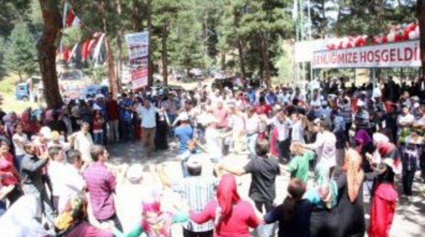 Suşehri Polat Deresi K&ouml;yleri 16. Karataş Yayla Şenliği