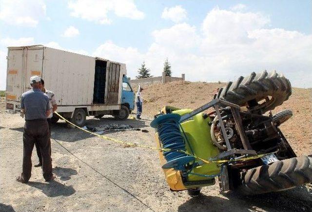 Traktör Kullanan 12 Yaşındaki Çocuk Kazada Öldü