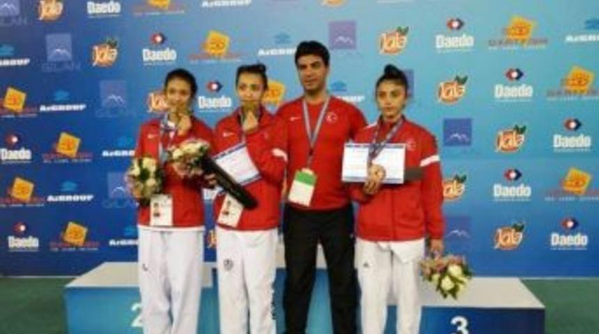 Diyarbakırlı Tekvando Antren&ouml;r&uuml;n&uuml;n D&uuml;nya Şampiyonası Gururu