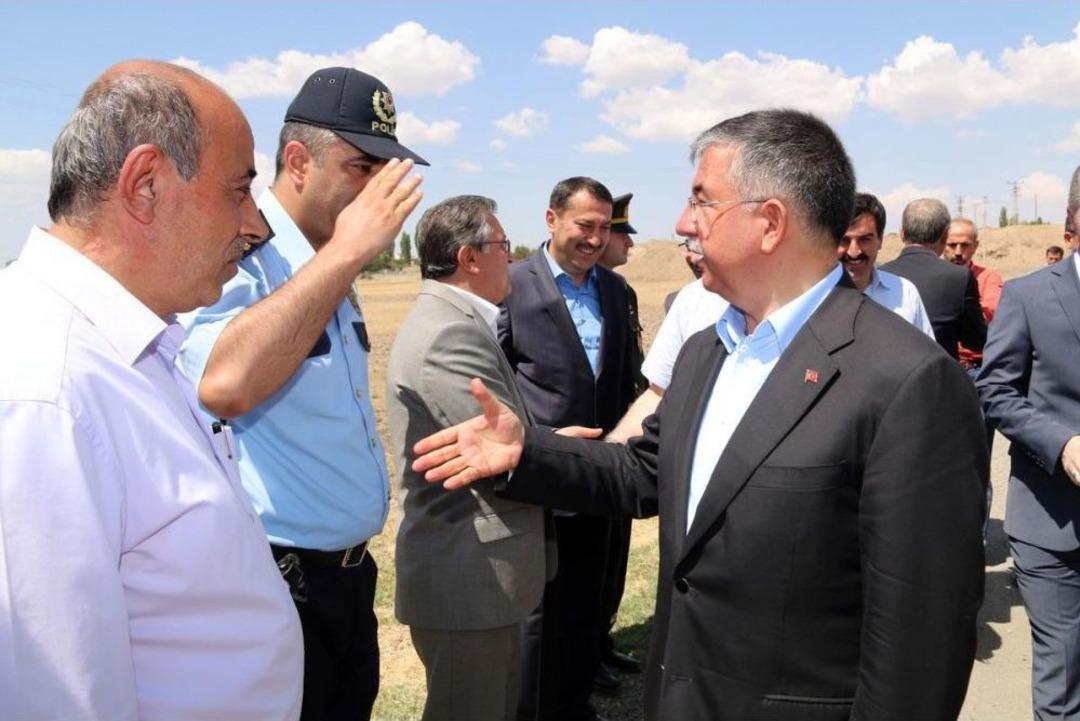 Milli Savunma Bakanı Yılmaz, Sivas'ta