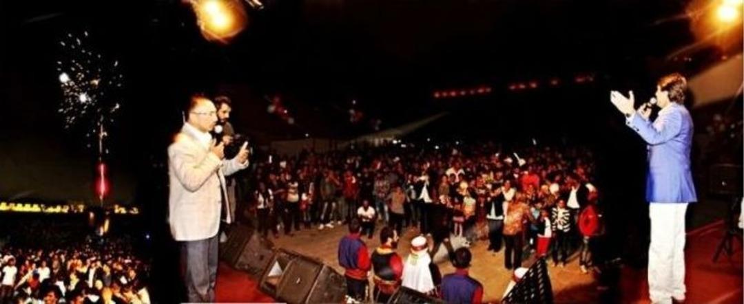 Bal Festivalinden Sonra Tarihi Kalede Gece Konseri D&uuml;zenlendi