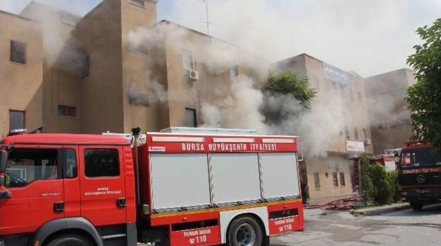 Bursa'da Tekstil Fabrikası'nda Patlama.. Yaralılar Var