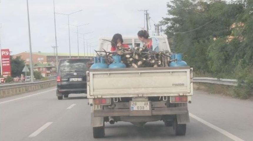 Kamyon Kasasında Tehlikeli Yolculuk