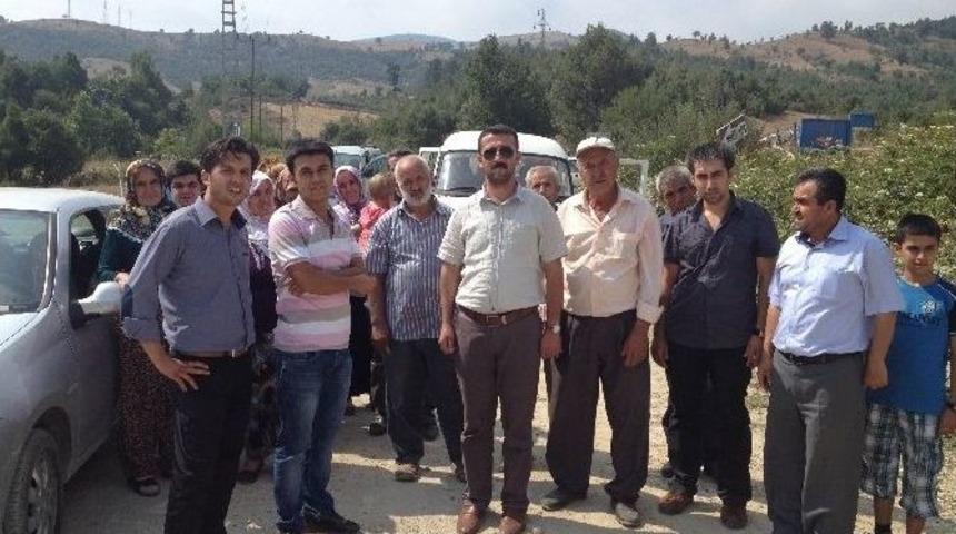 Mahalleli Asfalt Yol İstiyor