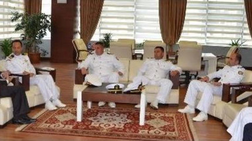 G&uuml;rc&uuml; Sahil G&uuml;venlik Komutanlarından Başkan G&uuml;mr&uuml;k&ccedil;&uuml;oğlu&rsquo;na Ziyaret