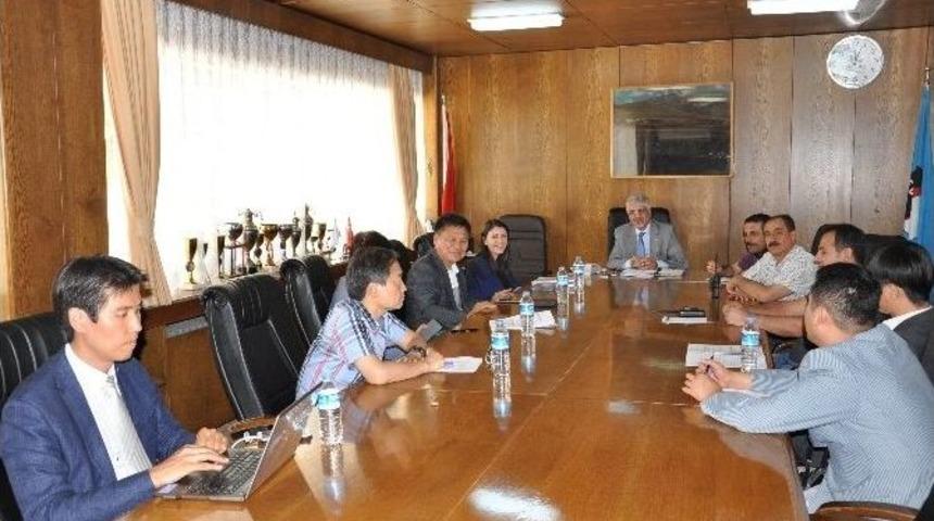 G&uuml;ney Koreliler Dev Yatırım İ&ccedil;in Kahramanmaraş'a Geldi