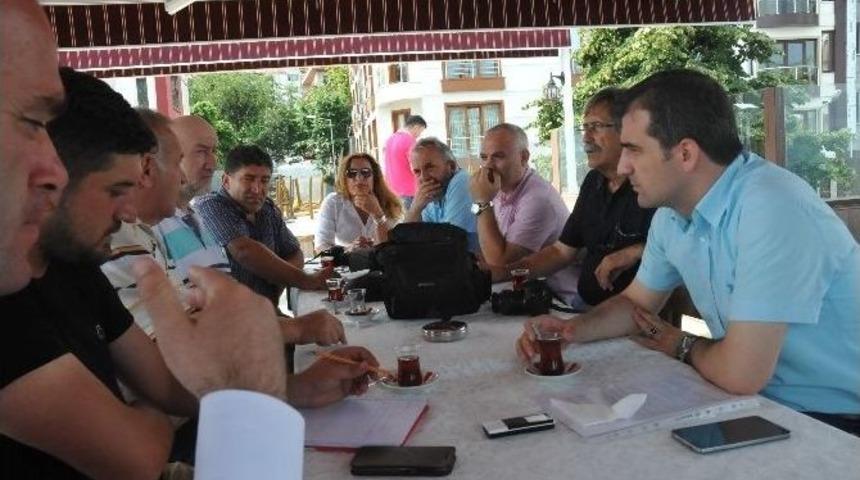 Ak&ccedil;akoca Belediye Başkanı Yemenici Basın İle Bir Araya Geldi