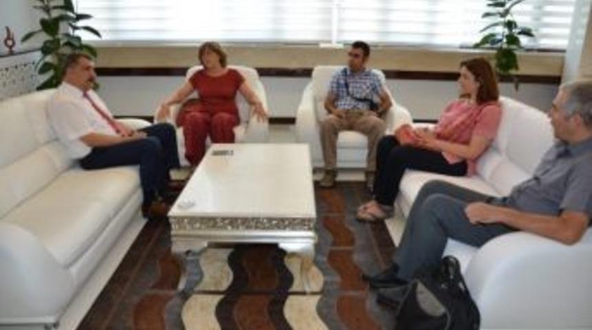 Prof. Dr. Frangipane, Belediye Başkanı Selahattin G&uuml;rkan&rsquo;ı Ziyaret Etti