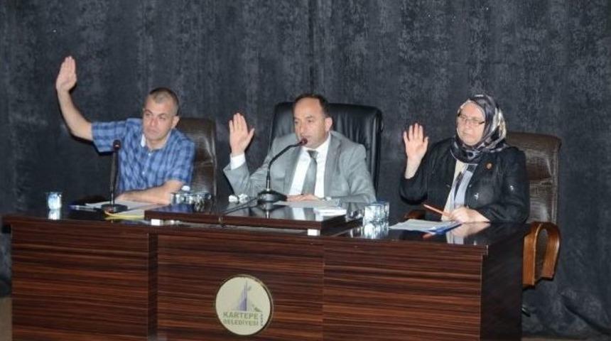 Kartepe Belediyesi Ağustos Meclisi Toplandı