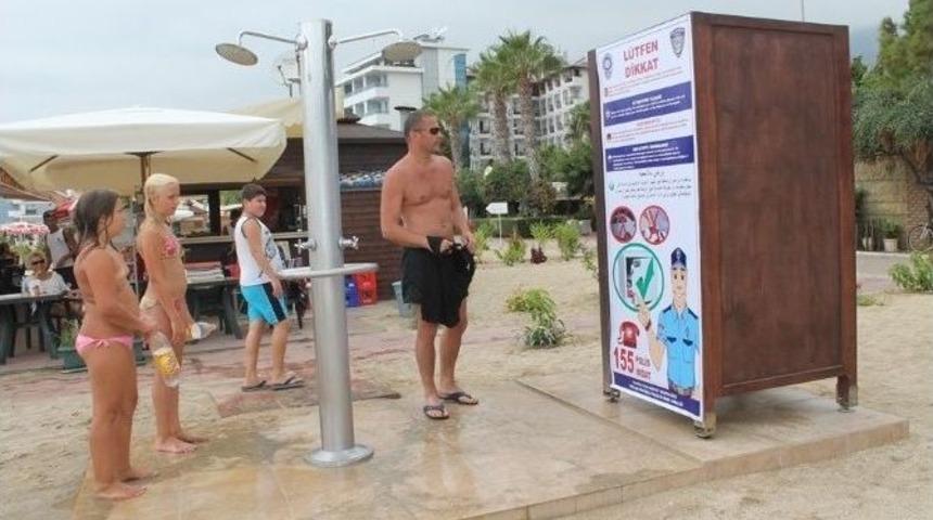 Alanya Sahilinde Hırsızlık Olaylarına Karşı Uyarıcı Afişler Asıldı