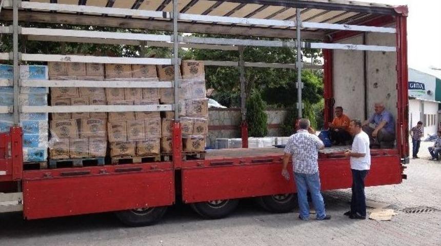 İnsani Yardım Taşıyan 13 Tır Tuzla'dan Yola &Ccedil;ıktı