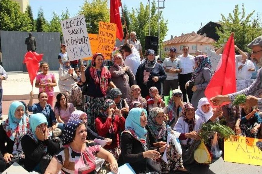 &Ccedil;an'da Altın Arama &Ccedil;alışmalarına Tepki