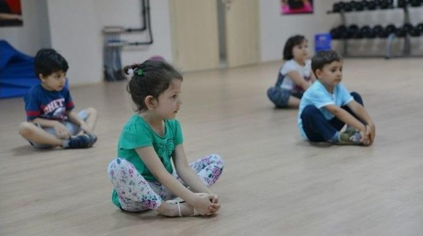 &Ccedil;ocuklar Jimnastik İle Sosyalleşiyor