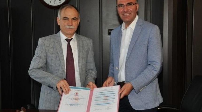 Om&uuml;&rsquo;den T&uuml;rkmenlere Yardım Kampanyası