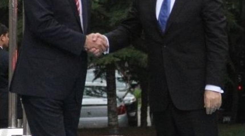 Cumhurbaşkanı Gül'den Başbakan Erdoğan'a Veda Ziyareti