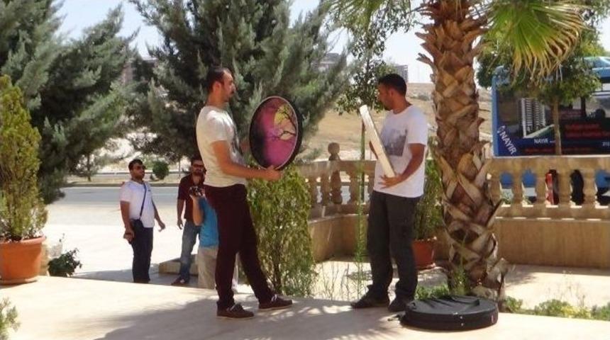 K&uuml;rt&ccedil;e &Ouml;ğretmenlerinin Umutları T&uuml;keniyor