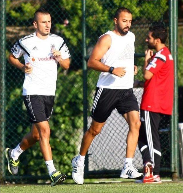 Beşiktaş'ta Feyenoord Maçı Hazırlıkları Sürdürüyor