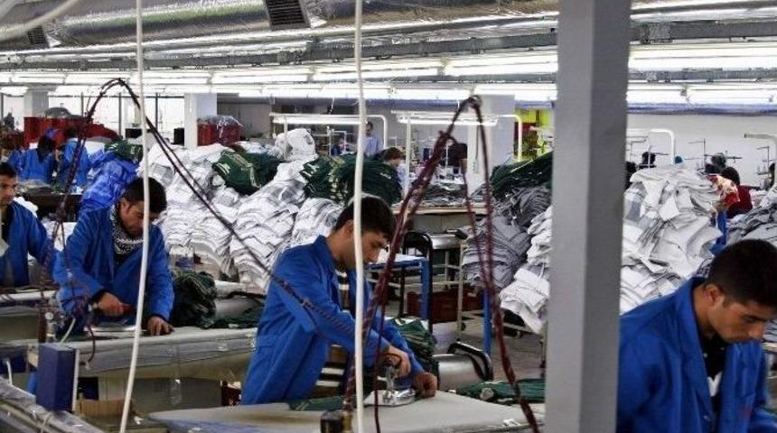 Hazırgiyim Sekt&ouml;r&uuml; İhracat Rekoru Kırdı