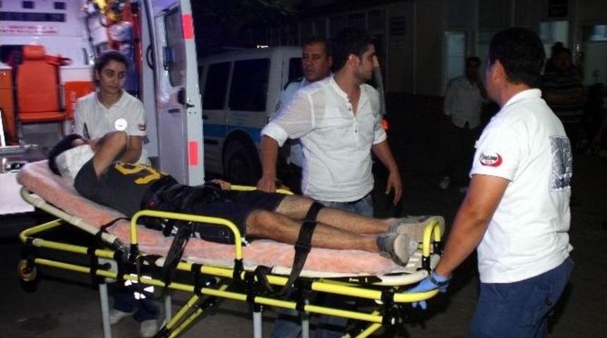 İki Grup Arasında &Ccedil;ıkan Kavgada 6 Kişi Yaralandı