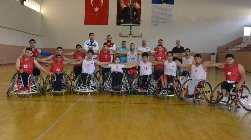 Engellı Sporunun G&ouml;zde Kamp Yerı Adana