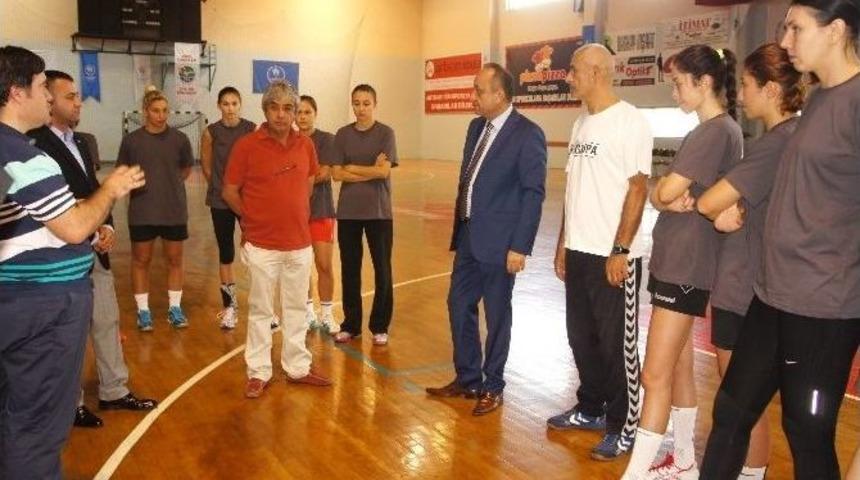 T&uuml;rkiye Bayanlar Hentbol Ligi