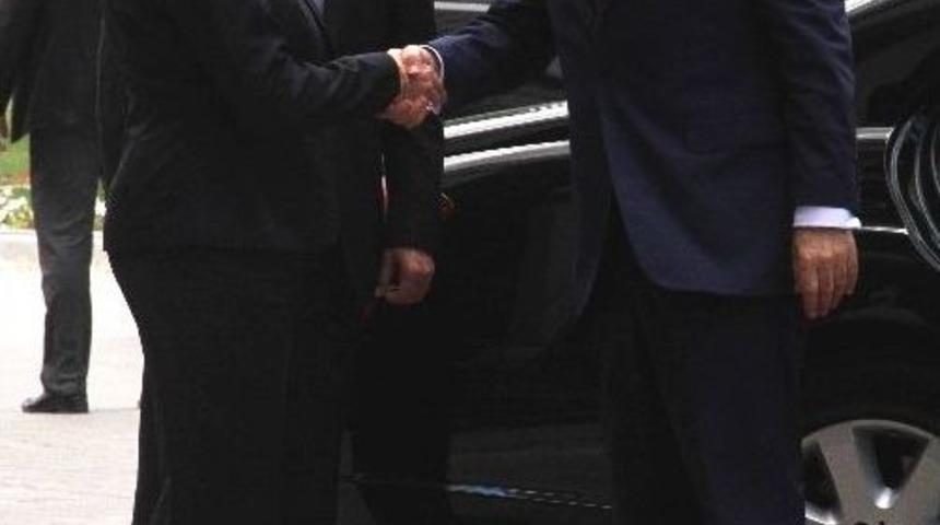 Cumhurbaşkanı G&uuml;l'den Danıştay Başkanı G&uuml;ng&ouml;r'e Veda Ziyareti