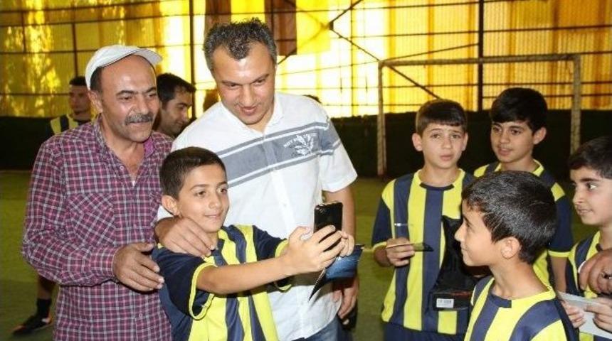 Fenerbah&ccedil;eli Eski Futbolcular Van&rsquo;da