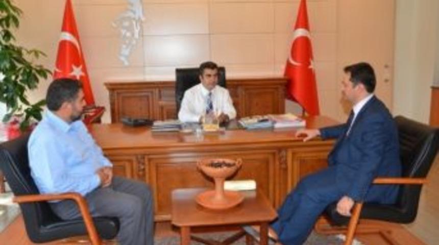 1 Paket Sigaradan Vazge&ccedil;tiler Gazze İ&ccedil;in 40 Bin Tl Toplandı