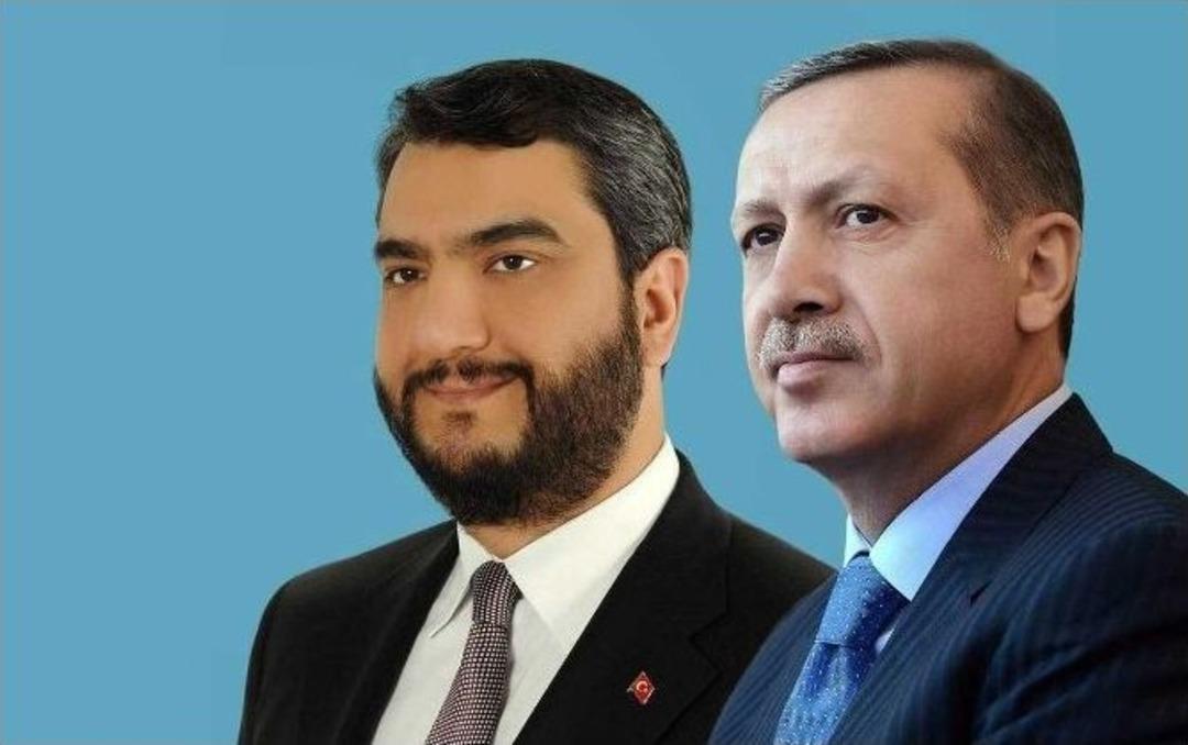 Erdoğan'ın Maketiyle Fotoğraf &Ccedil;ektirdiler