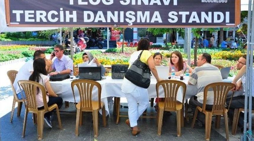 Manisa&rsquo;da Teog Tercihi Yapan &Ouml;ğrencilere Destek Standı