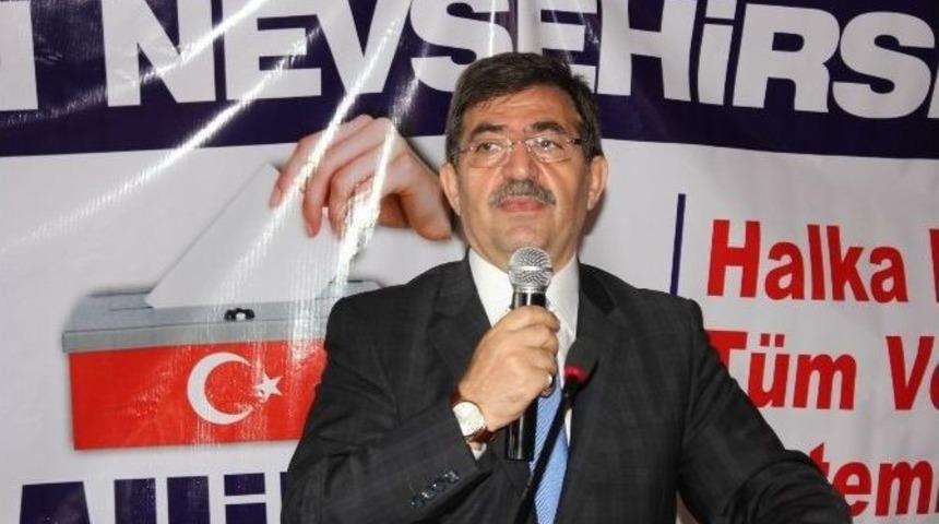 Bakan G&uuml;ll&uuml;ce, Se&ccedil;im B&uuml;rosu A&ccedil;ılışına Katıldı