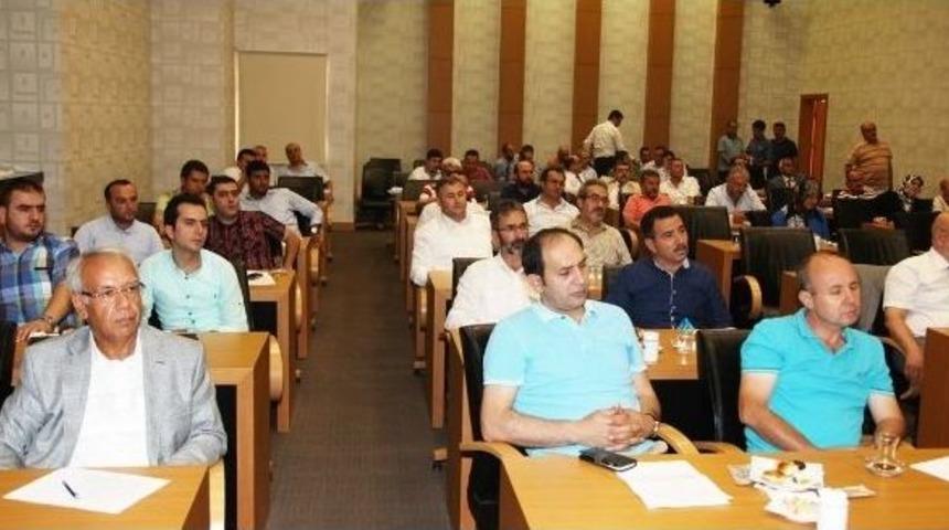 Sel&ccedil;uklu Belediye Meclisi İsrail&rsquo;i Kınadı