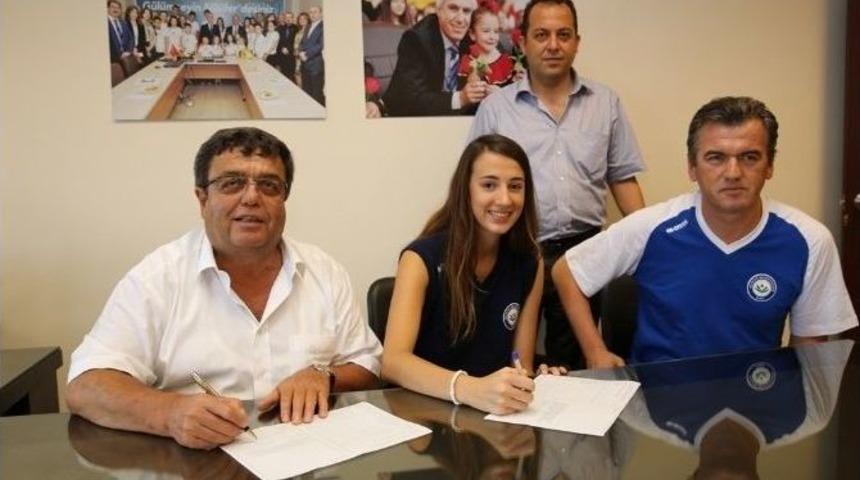 Nil&uuml;fer Belediyespor&rsquo;a Taze Kan