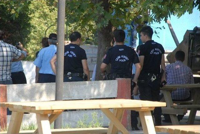 Tekerlekli Çay Ocaklarına Polis Eşliğinde İtme Operasyonu