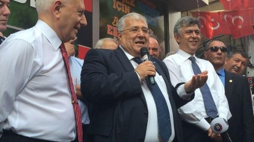 İhsanoğlu&rsquo;nun Se&ccedil;im Ofisinde Buluştular