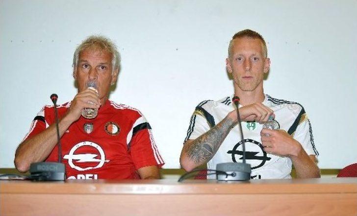 Rutten: "kazanmak İçin Sahaya Çıkacağız" G1