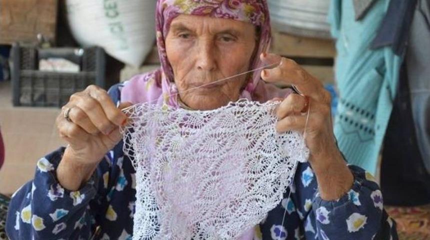 80 Yaşındaki Zeynep Ninenin Yaşam M&uuml;cadelesi