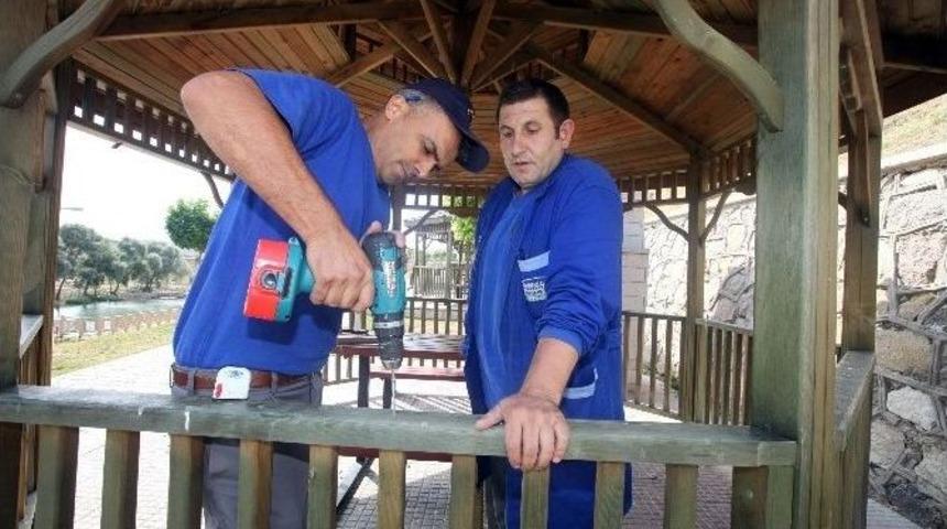 Yakacık&rsquo;ta Hummalı &Ccedil;alışma