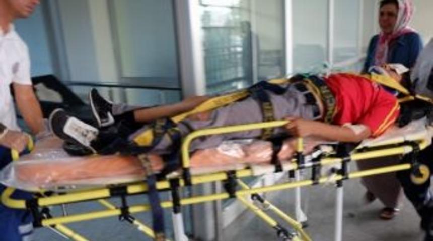 Vicdansız S&uuml;r&uuml;c&uuml; &Ccedil;arptı Ka&ccedil;tı